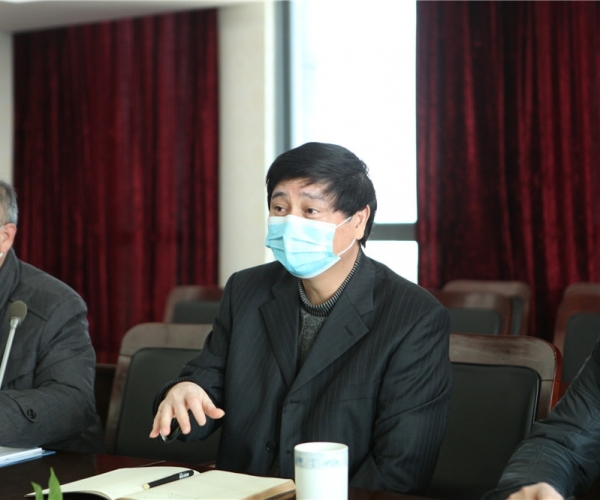 嘉兴市政协副主席马玉华来AG8亚洲游戏国际集团丝绸集团调研事情