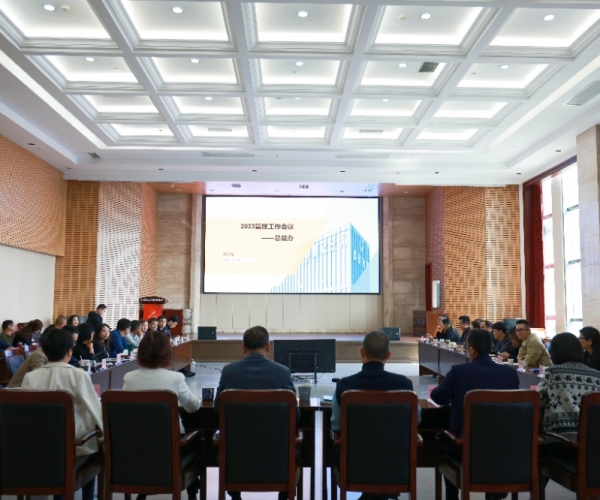 为（内部）客户提供价值，，为实现“领跑”赋能加速