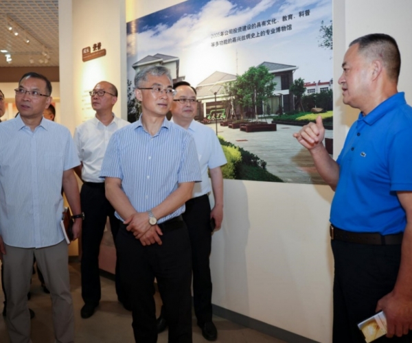 嘉兴市委副书记、、、市长李军莅临调研